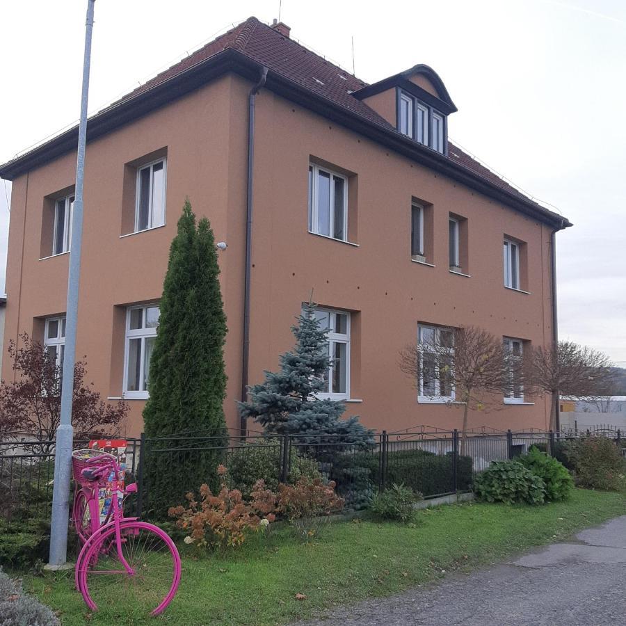 Apartmán u Javorů Varnsdorf Esterno foto